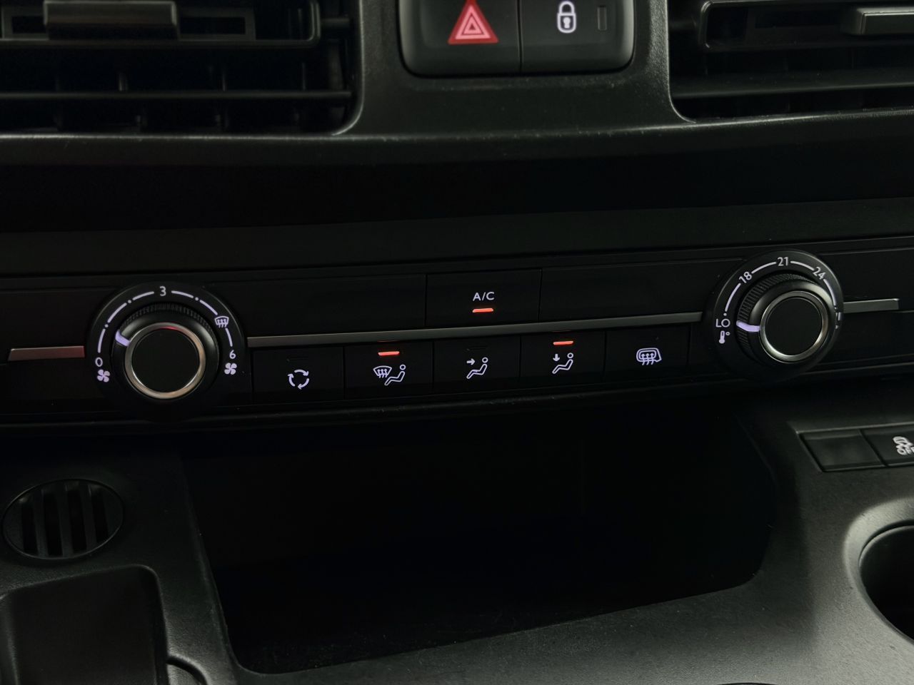 Peugeot Partner | 21