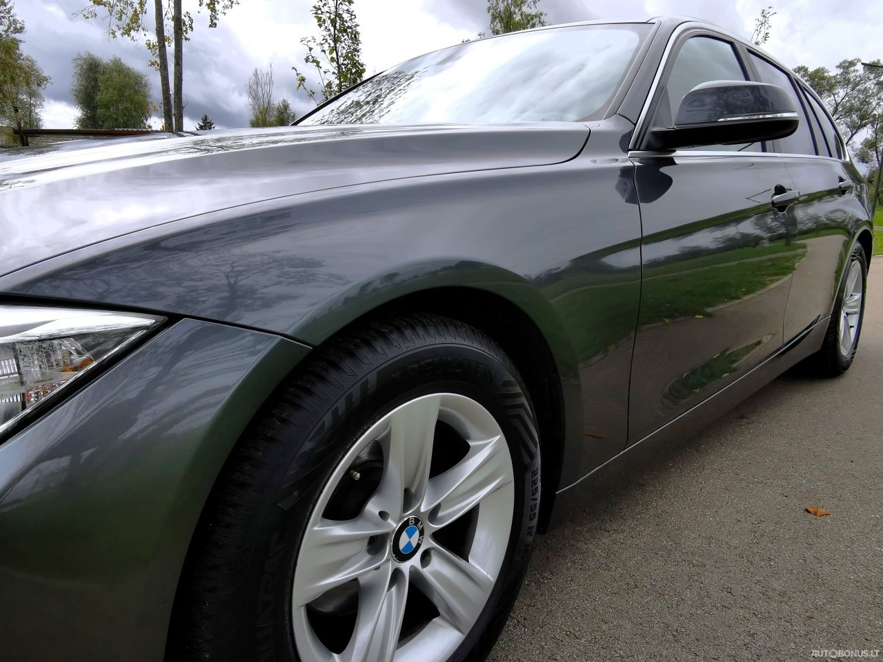 BMW 330 | 44