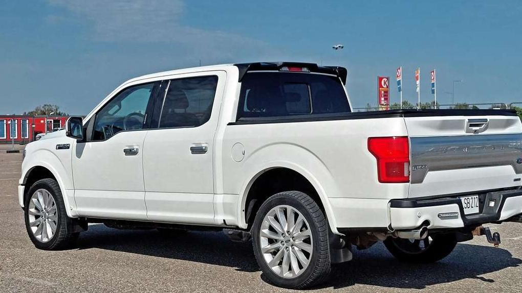 Ford F-150 | 10
