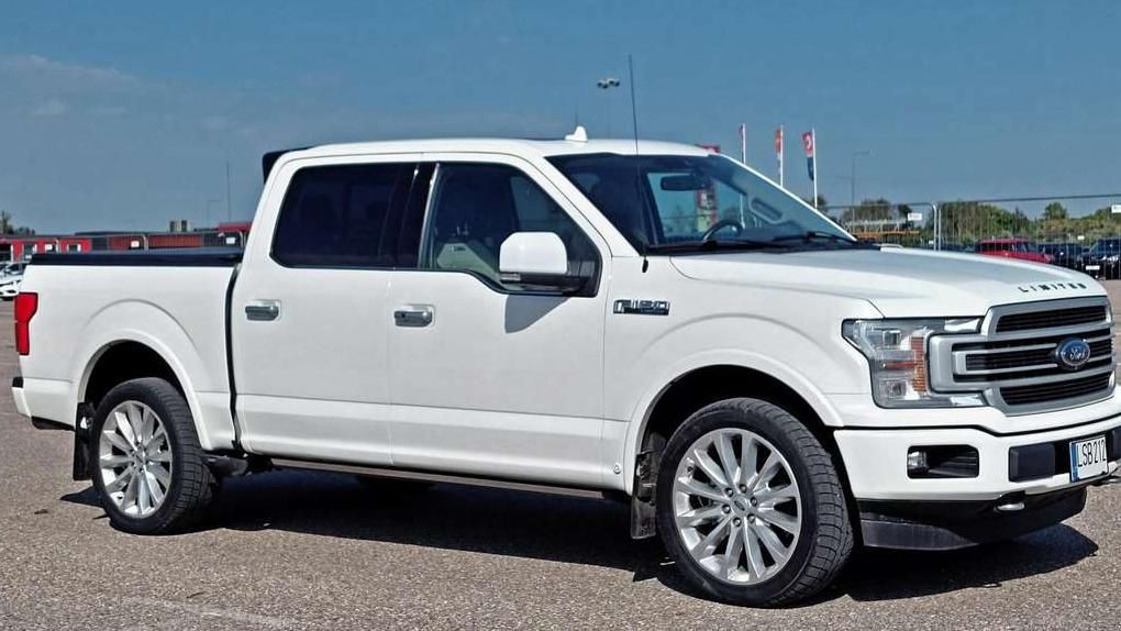 Ford F-150 | 8