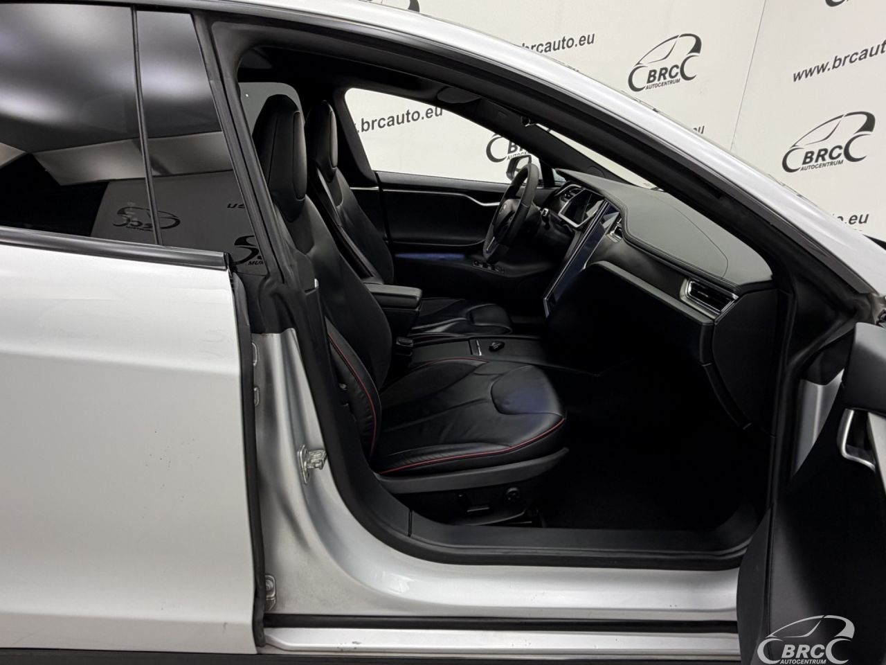 Tesla Model S | 3