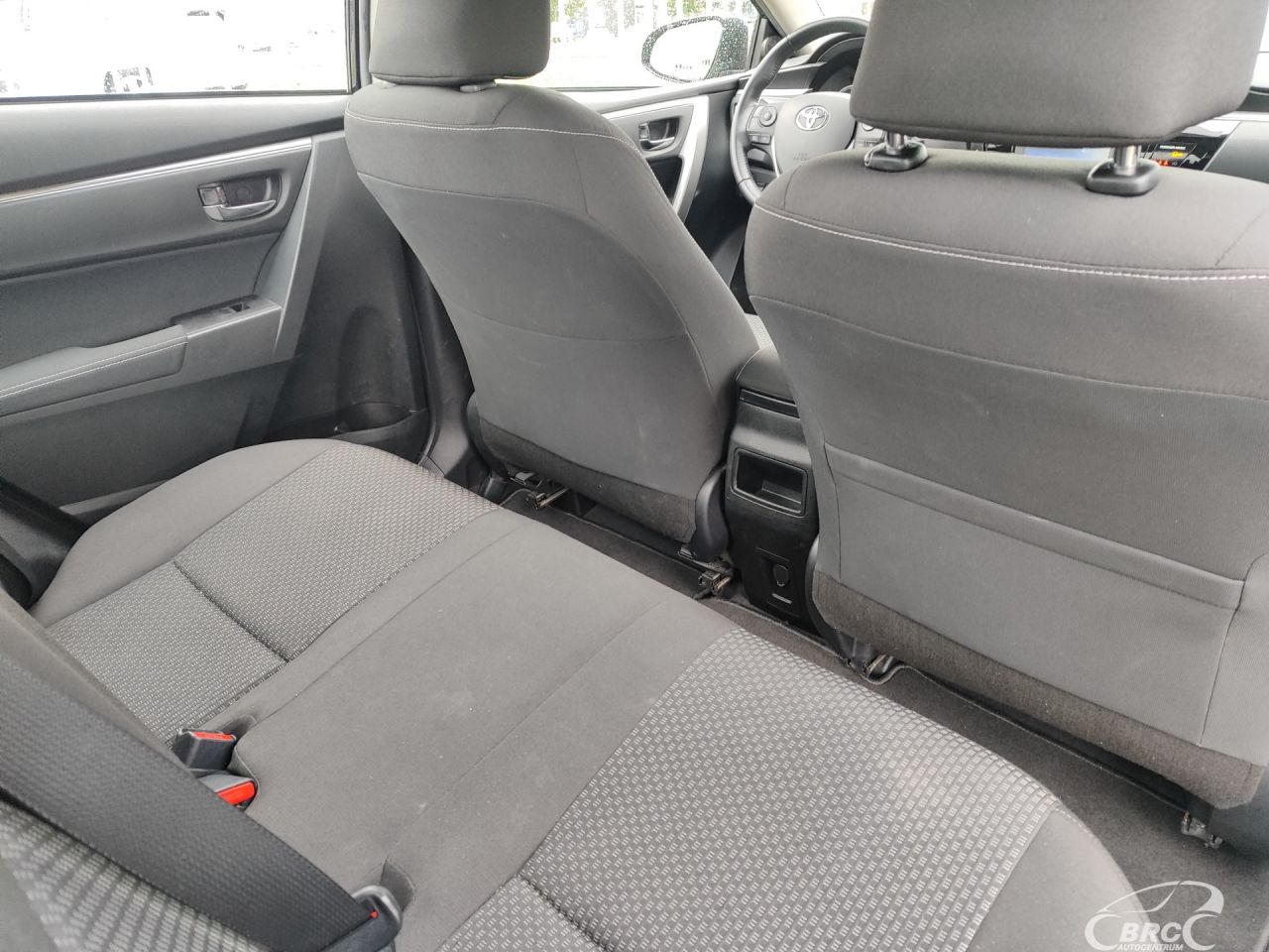 Toyota Corolla | 10