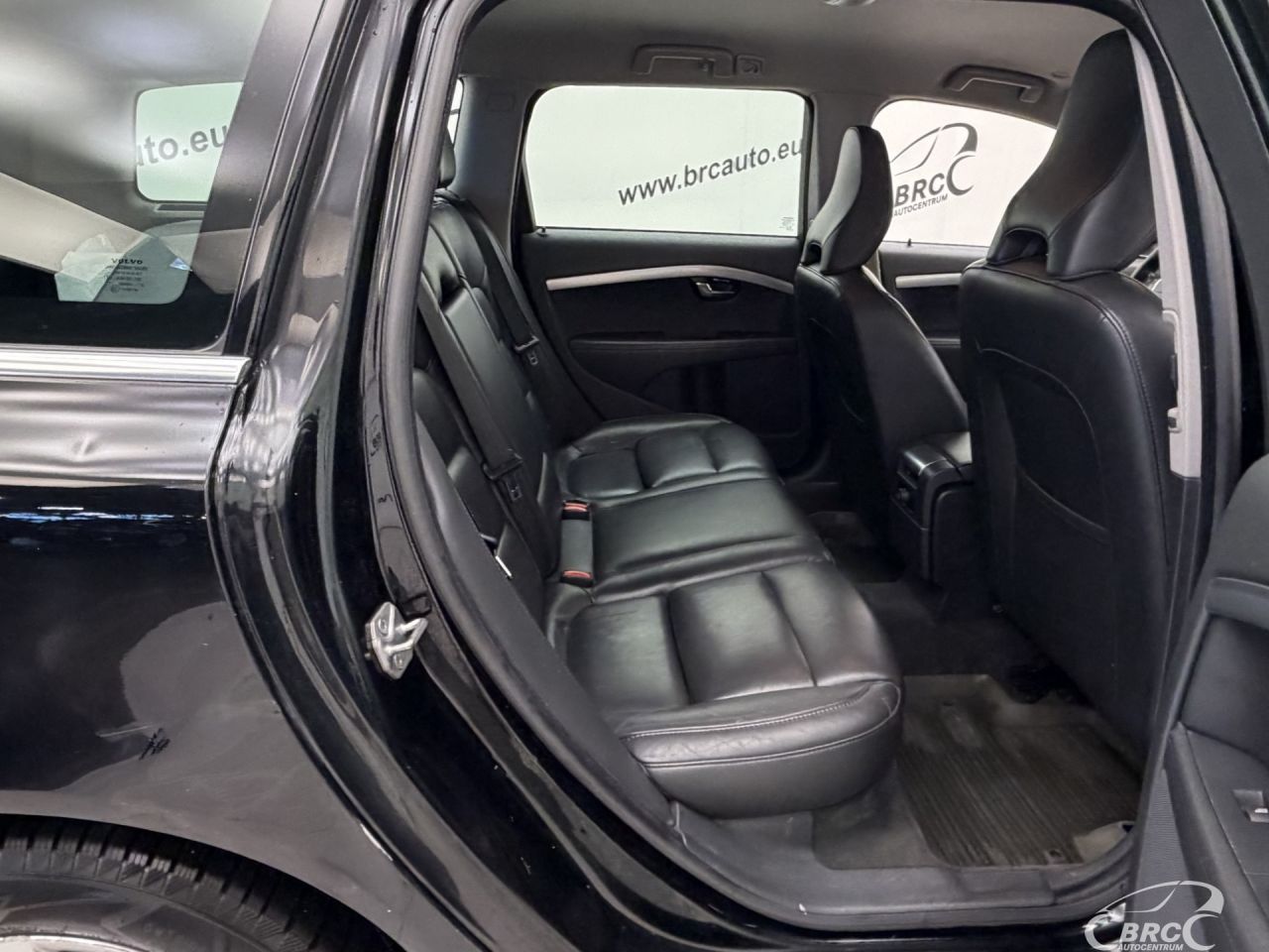 Volvo V70 | 8