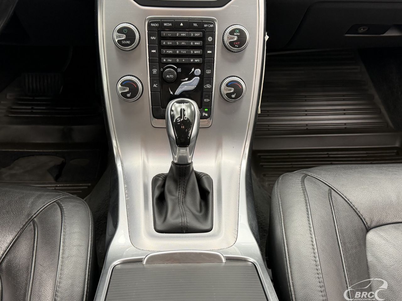 Volvo V70 | 15