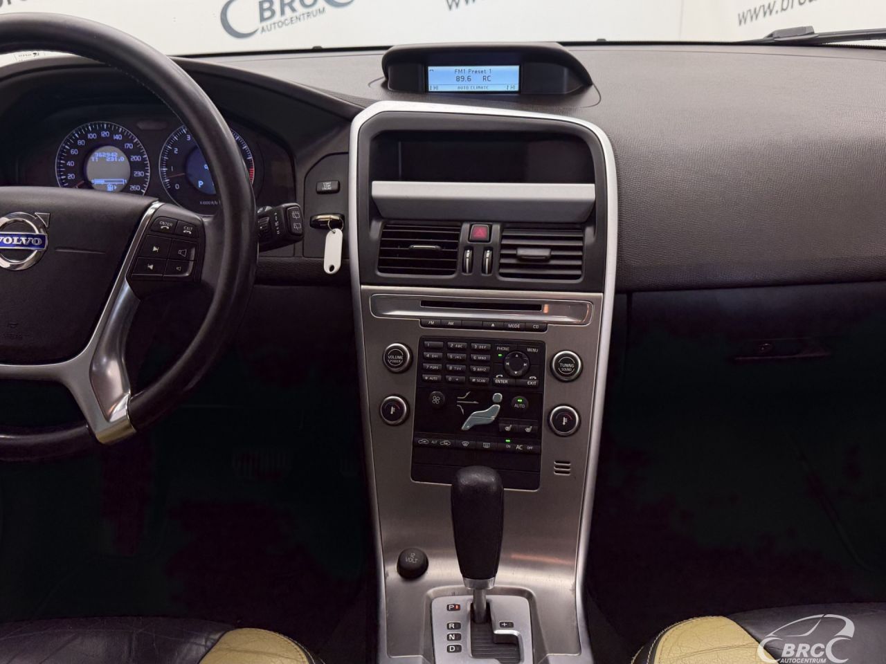 Volvo XC60 | 14
