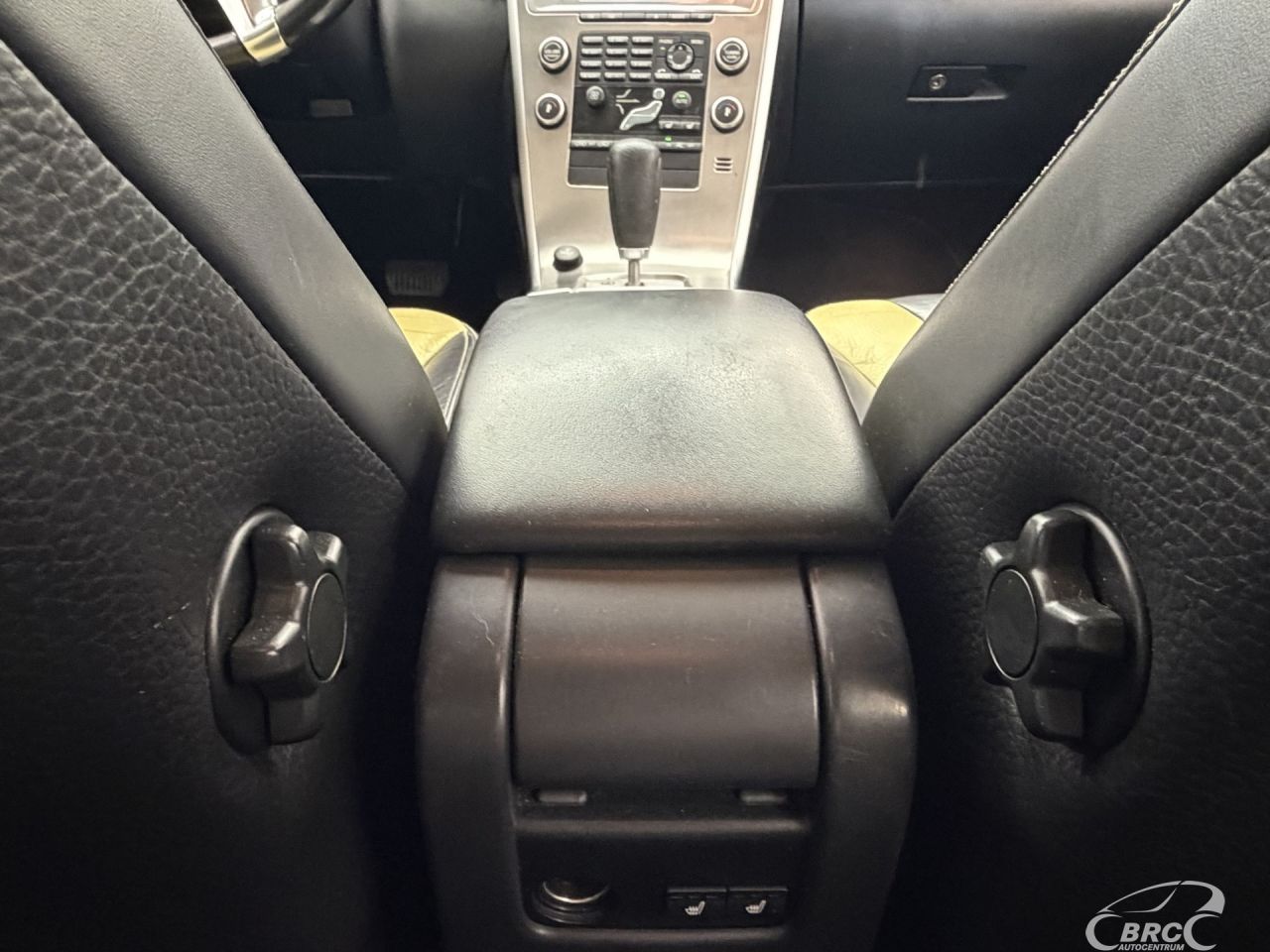 Volvo XC60 | 12