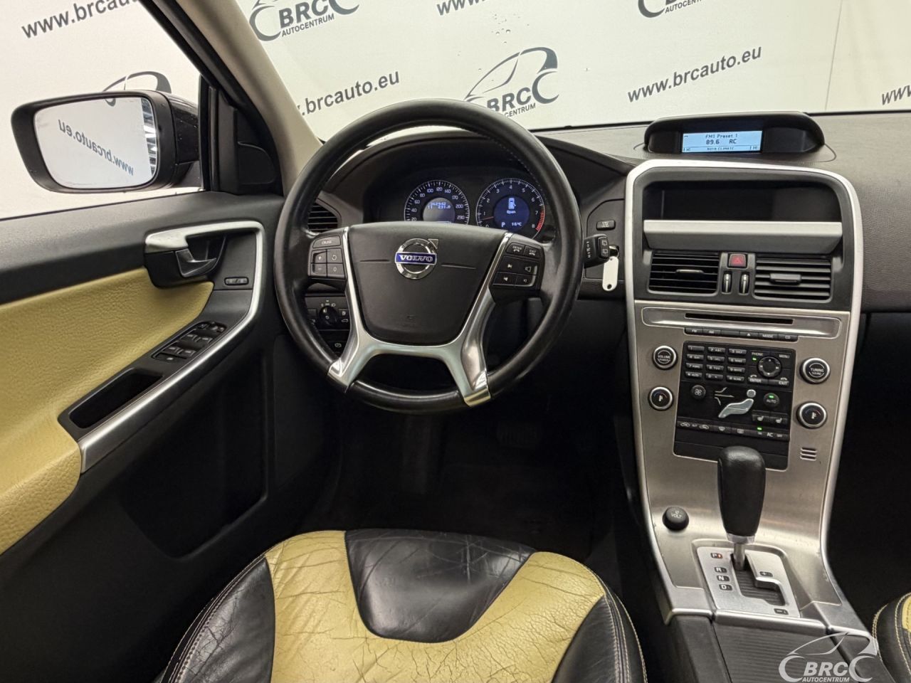 Volvo XC60 | 13
