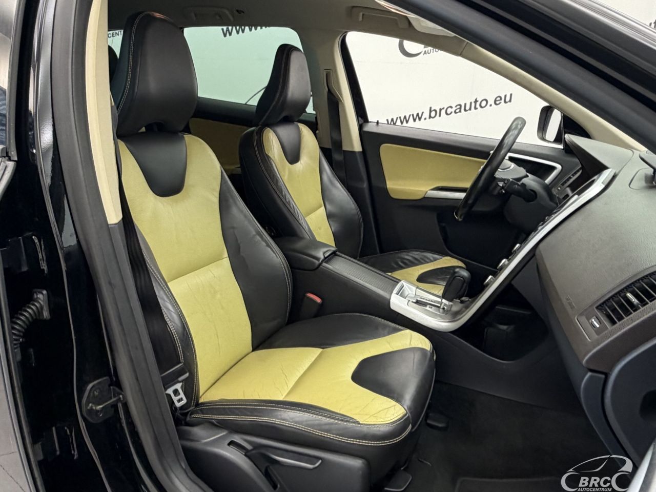 Volvo XC60 | 6