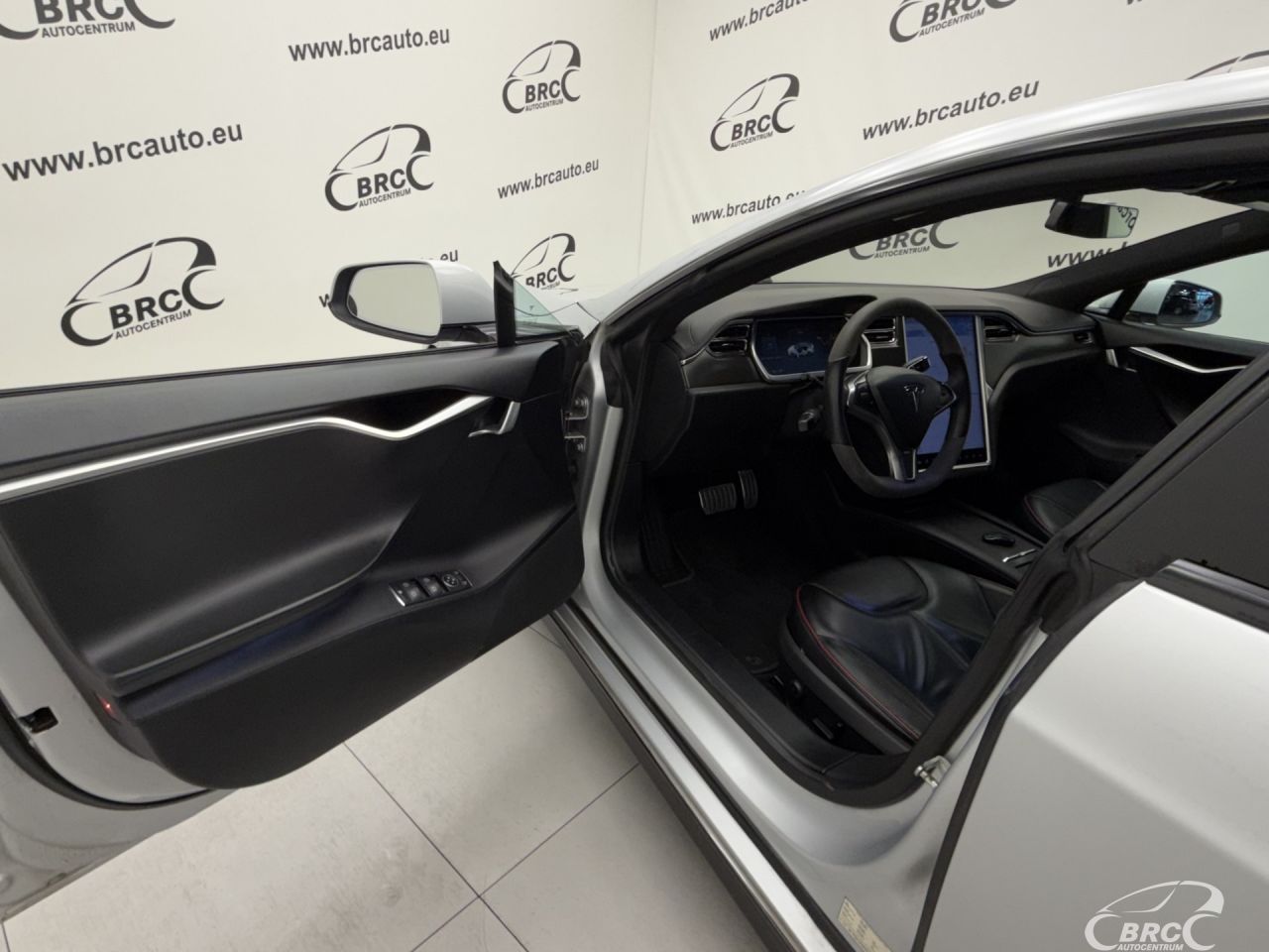 Tesla Model S | 15