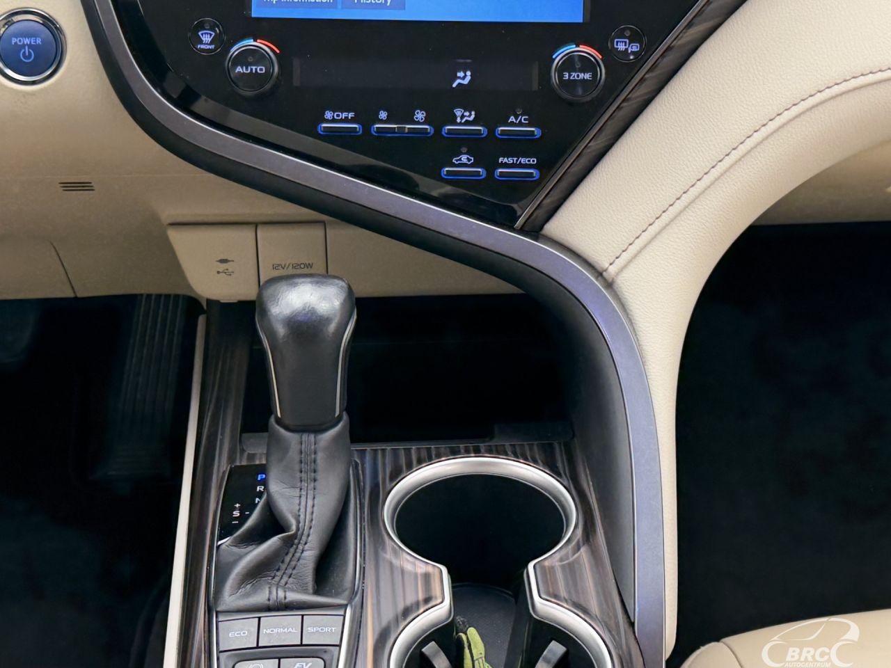 Toyota Camry | 15