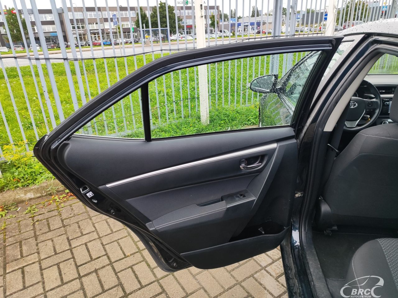 Toyota Corolla | 12