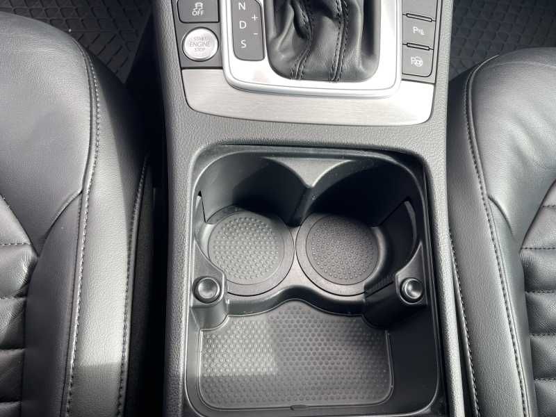 Volkswagen Passat | 22