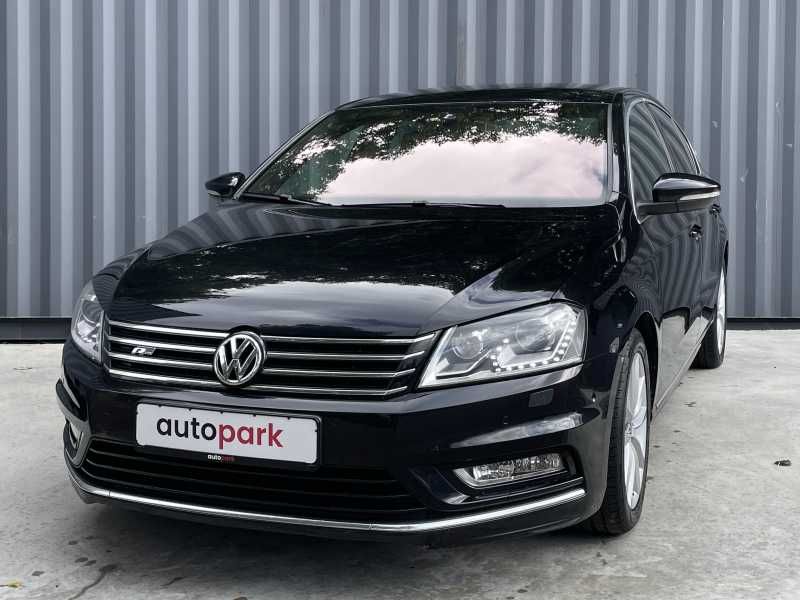 Volkswagen Passat | 1