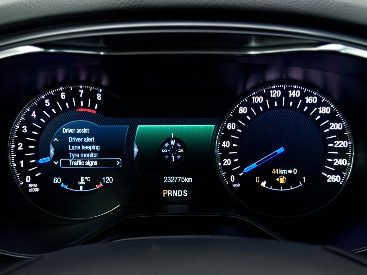 Ford Mondeo | 24
