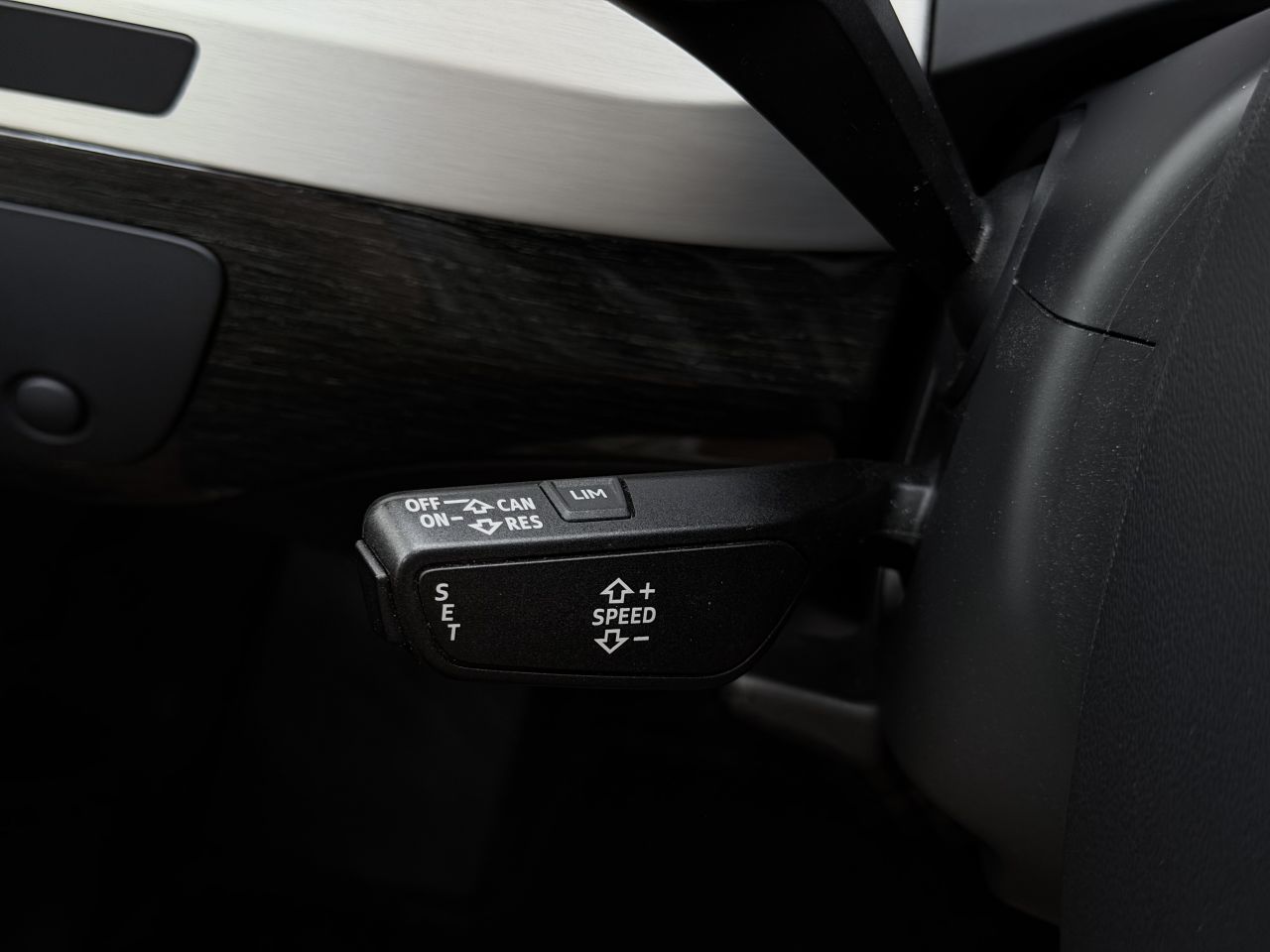 Audi Q7 | 32