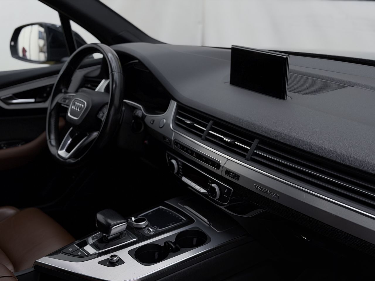 Audi Q7 | 15