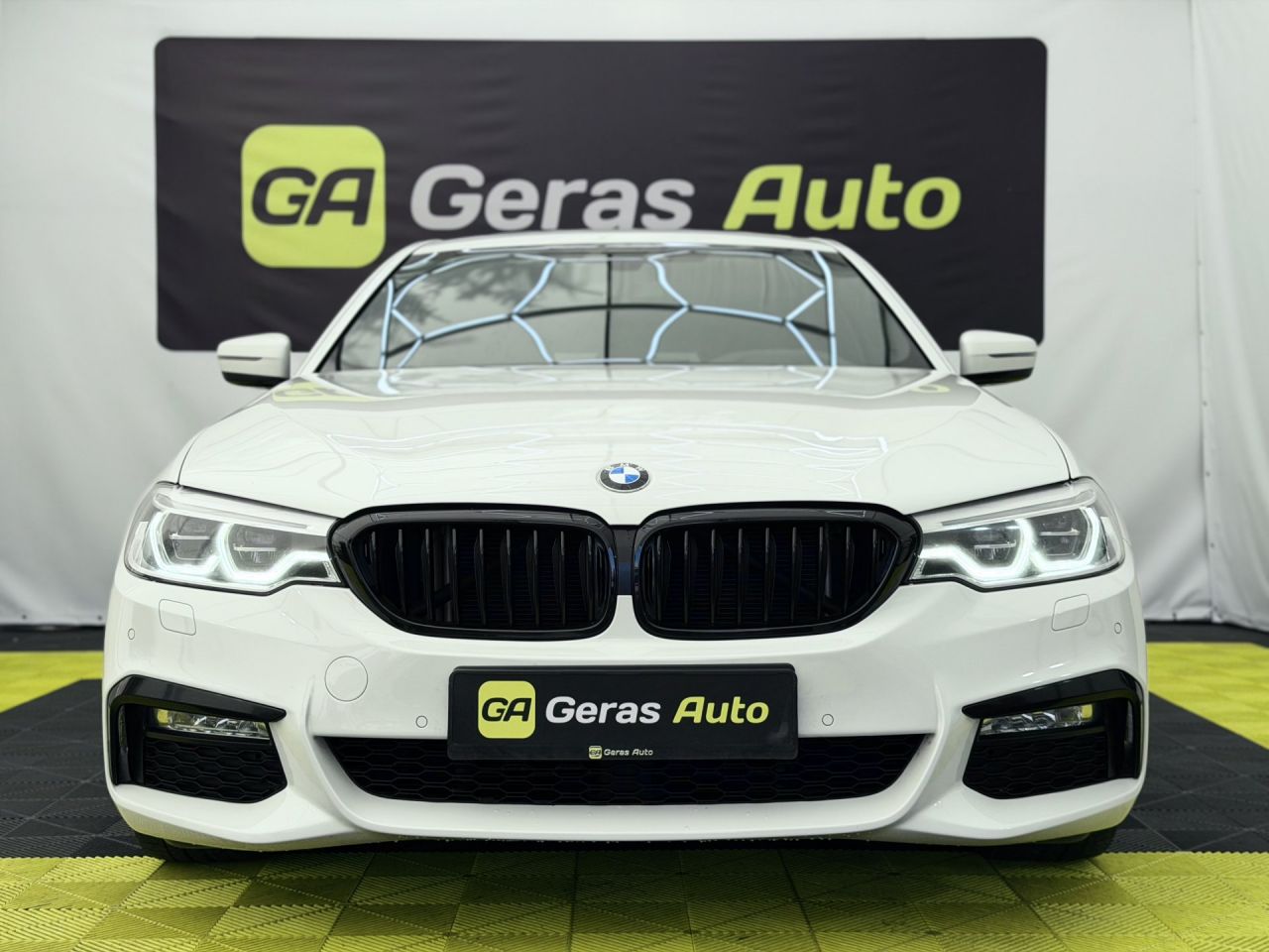 BMW 520 | 1
