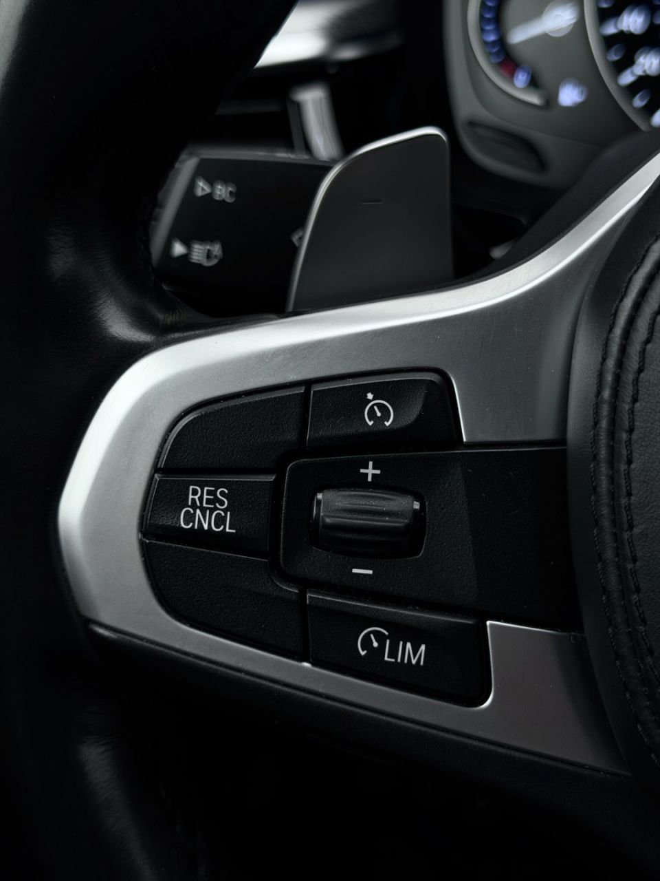 BMW 520 | 25