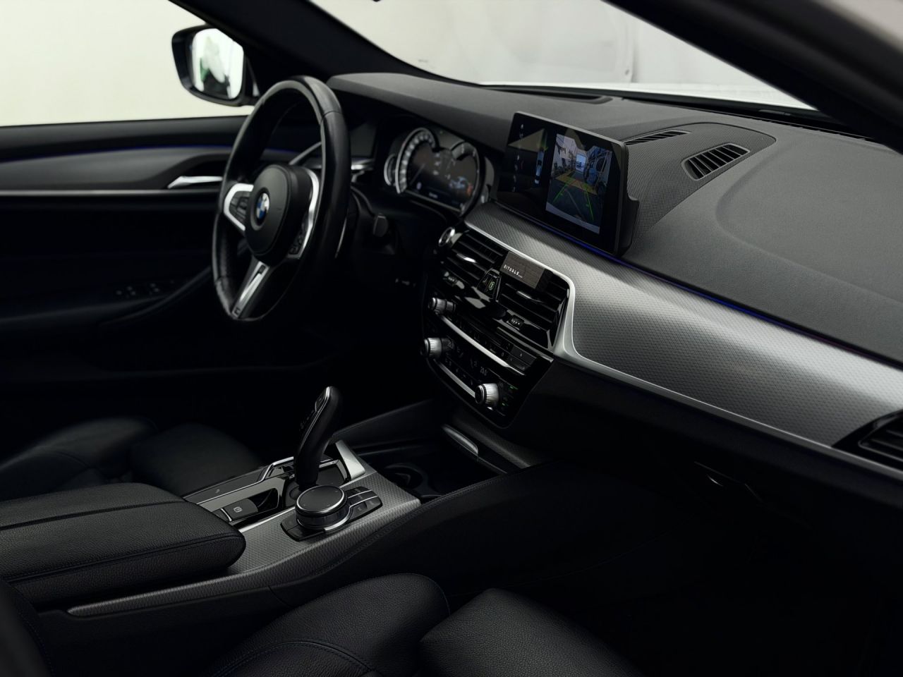 BMW 520 | 12