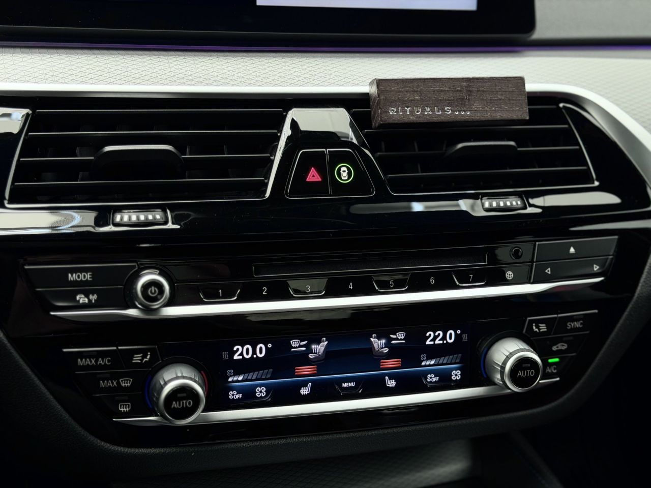 BMW 520 | 19