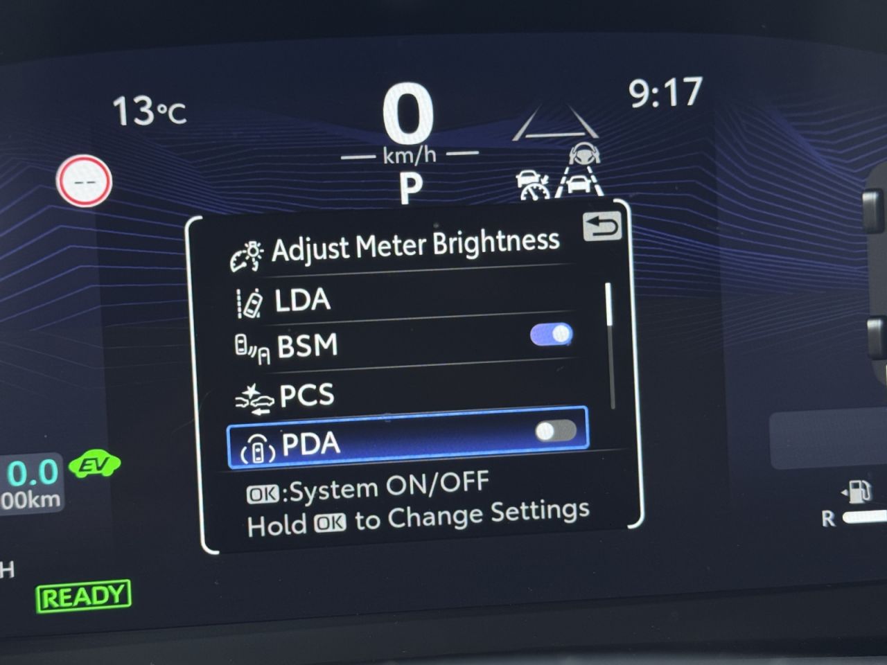 Toyota C-HR | 10