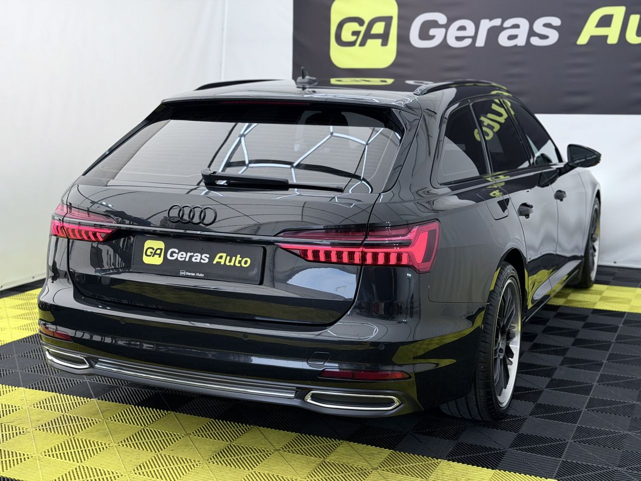 Audi A6 | 3