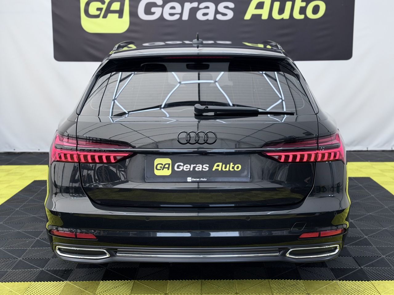 Audi A6 | 4