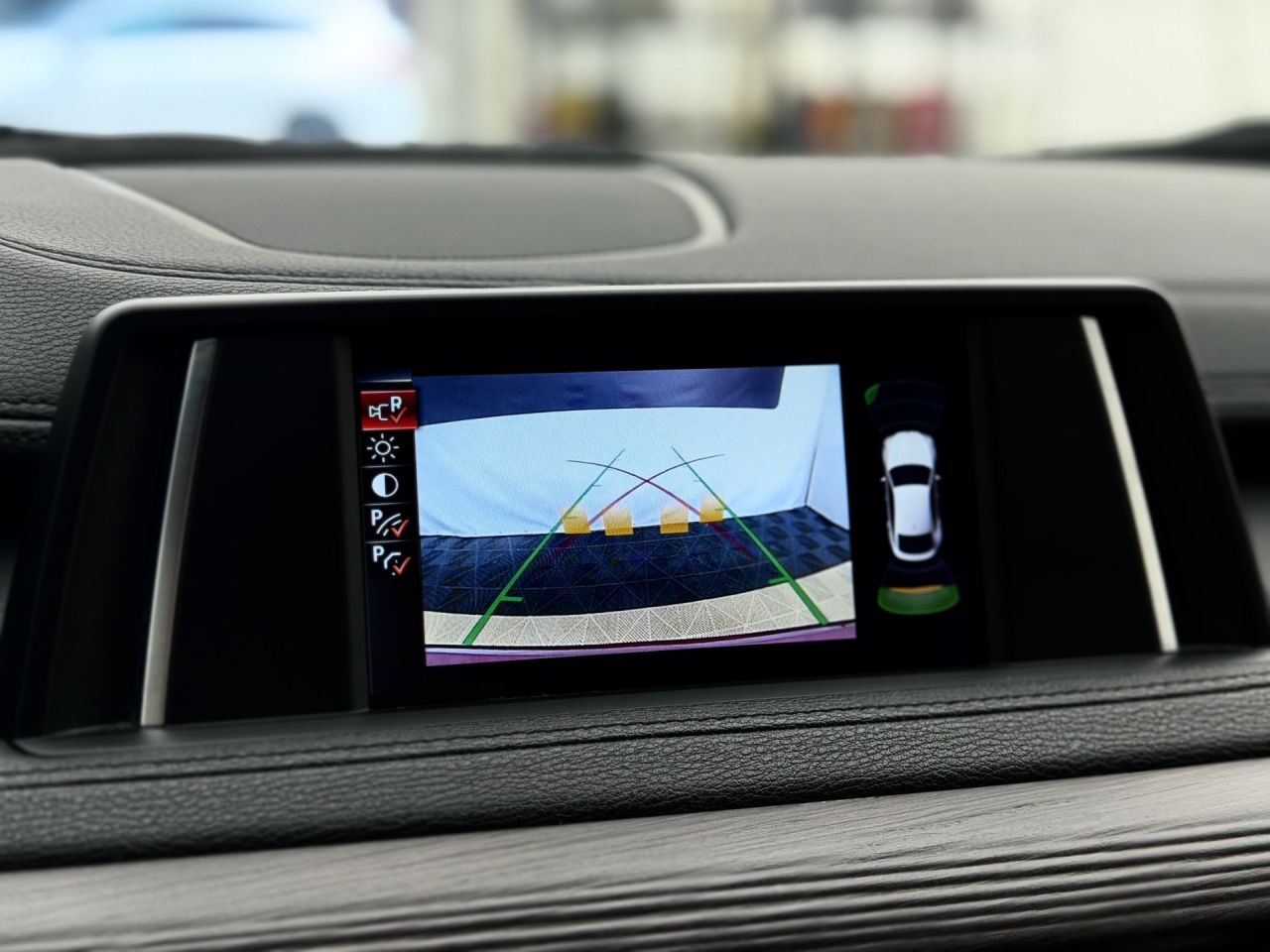 BMW X6 | 22