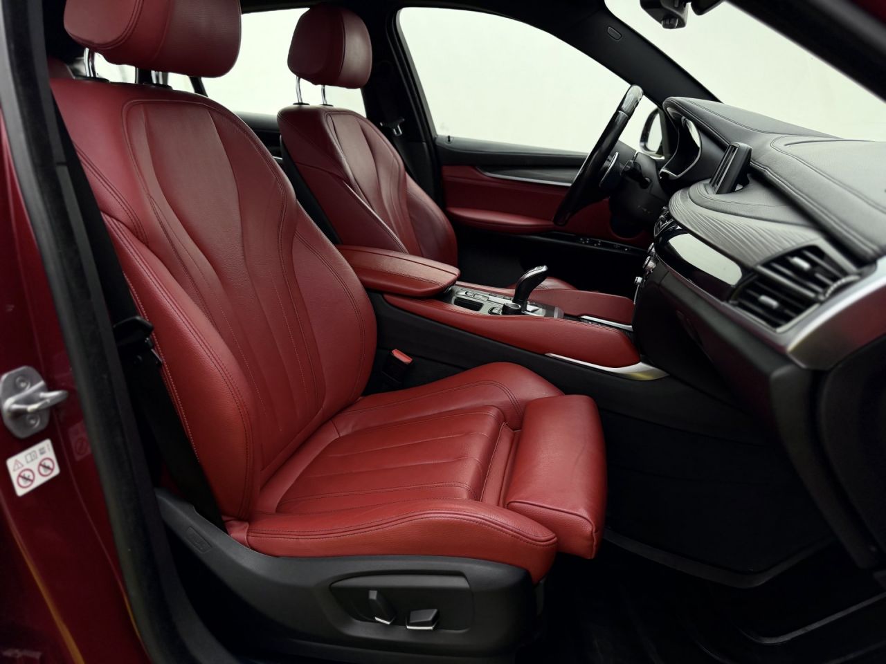 BMW X6 | 12