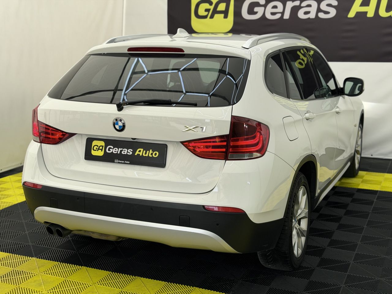 BMW X1 | 3