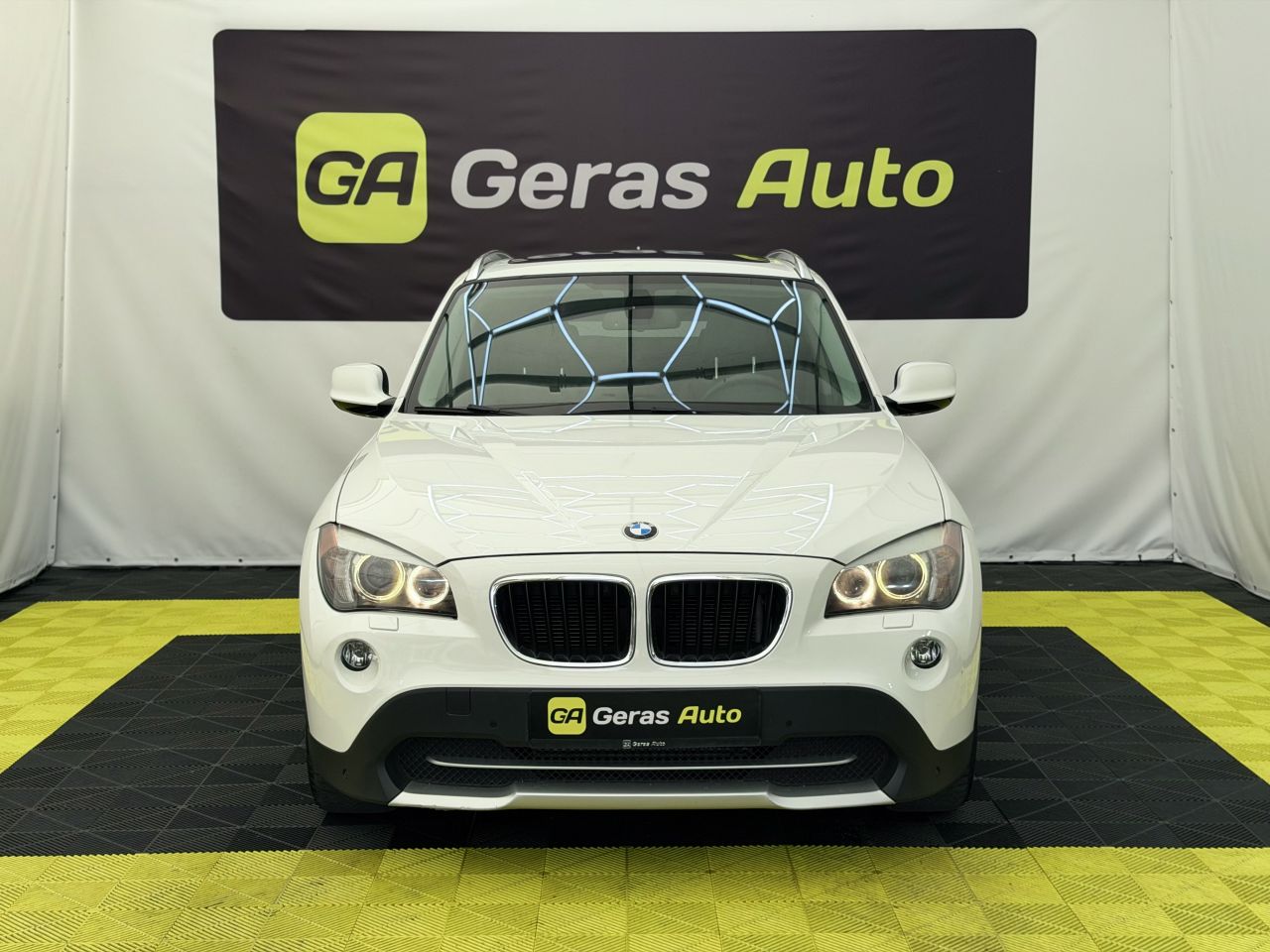 BMW X1 | 6