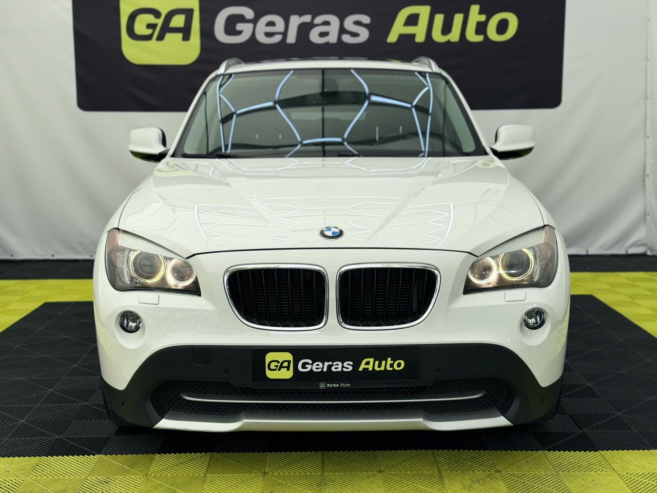 BMW X1 | 1