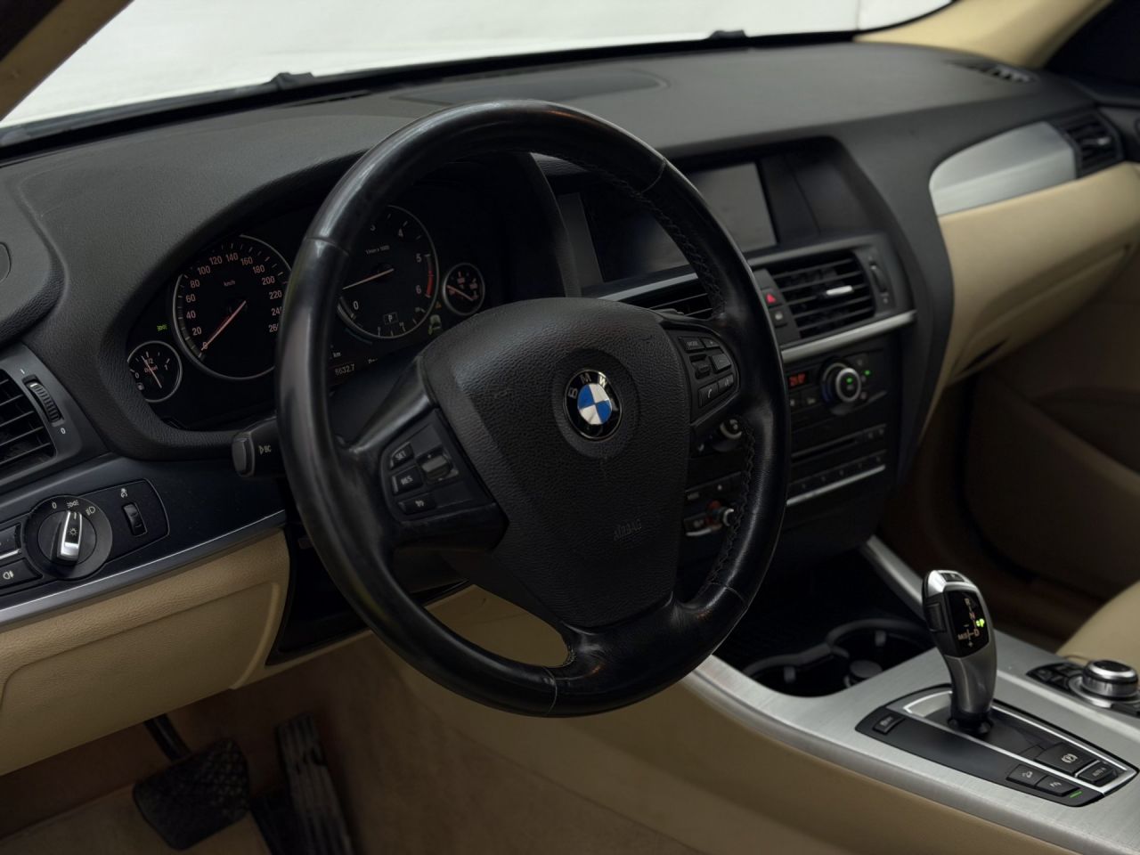 BMW X3 | 8