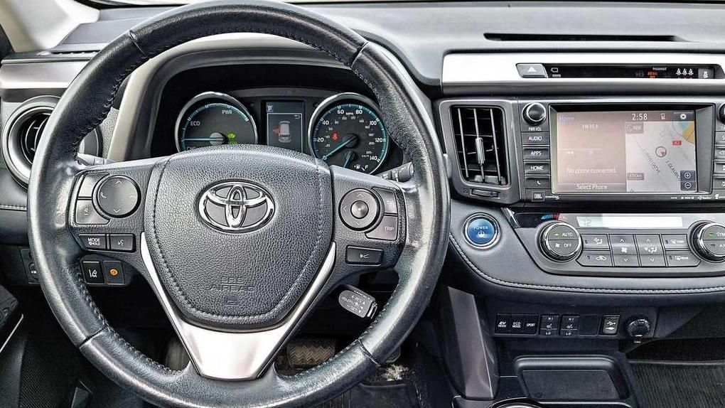 Toyota RAV4 | 17