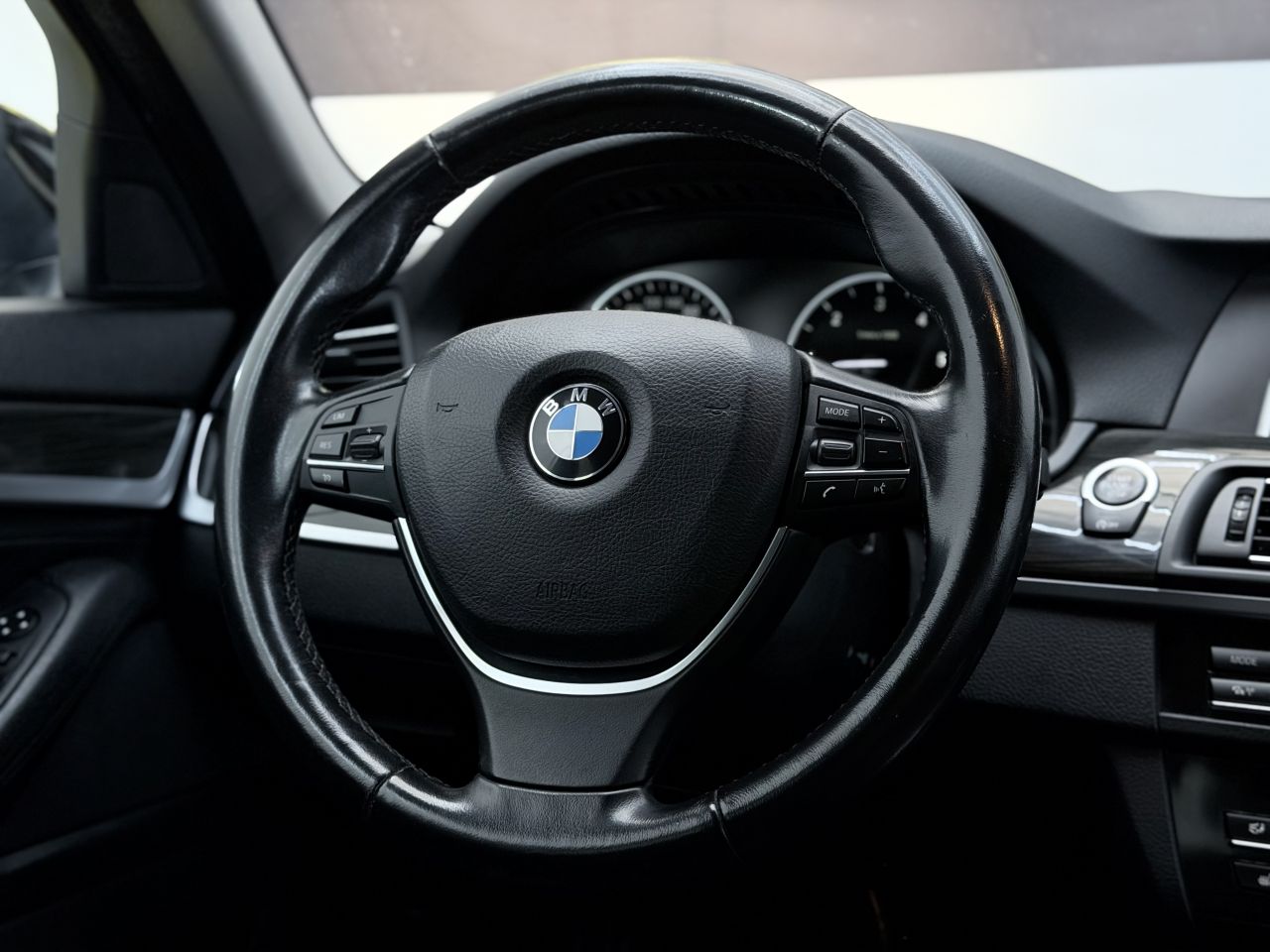BMW 520 | 18