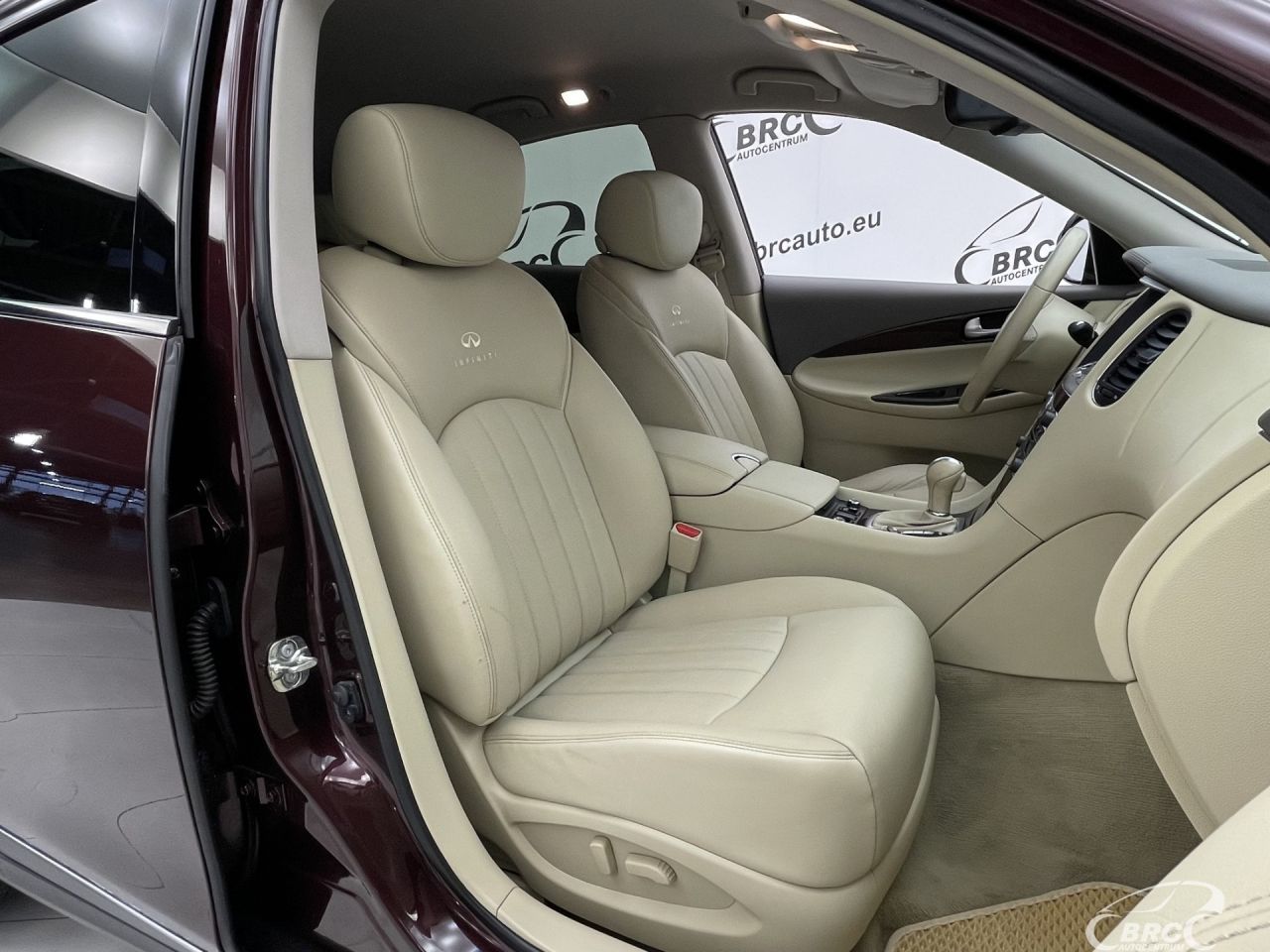 Infiniti EX30 | 6