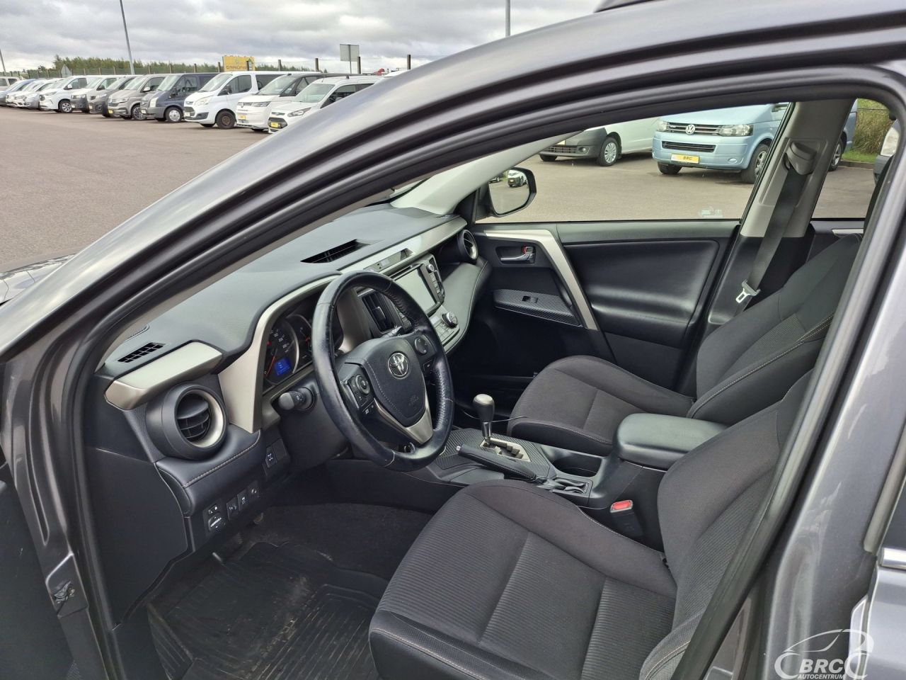 Toyota RAV4 | 7