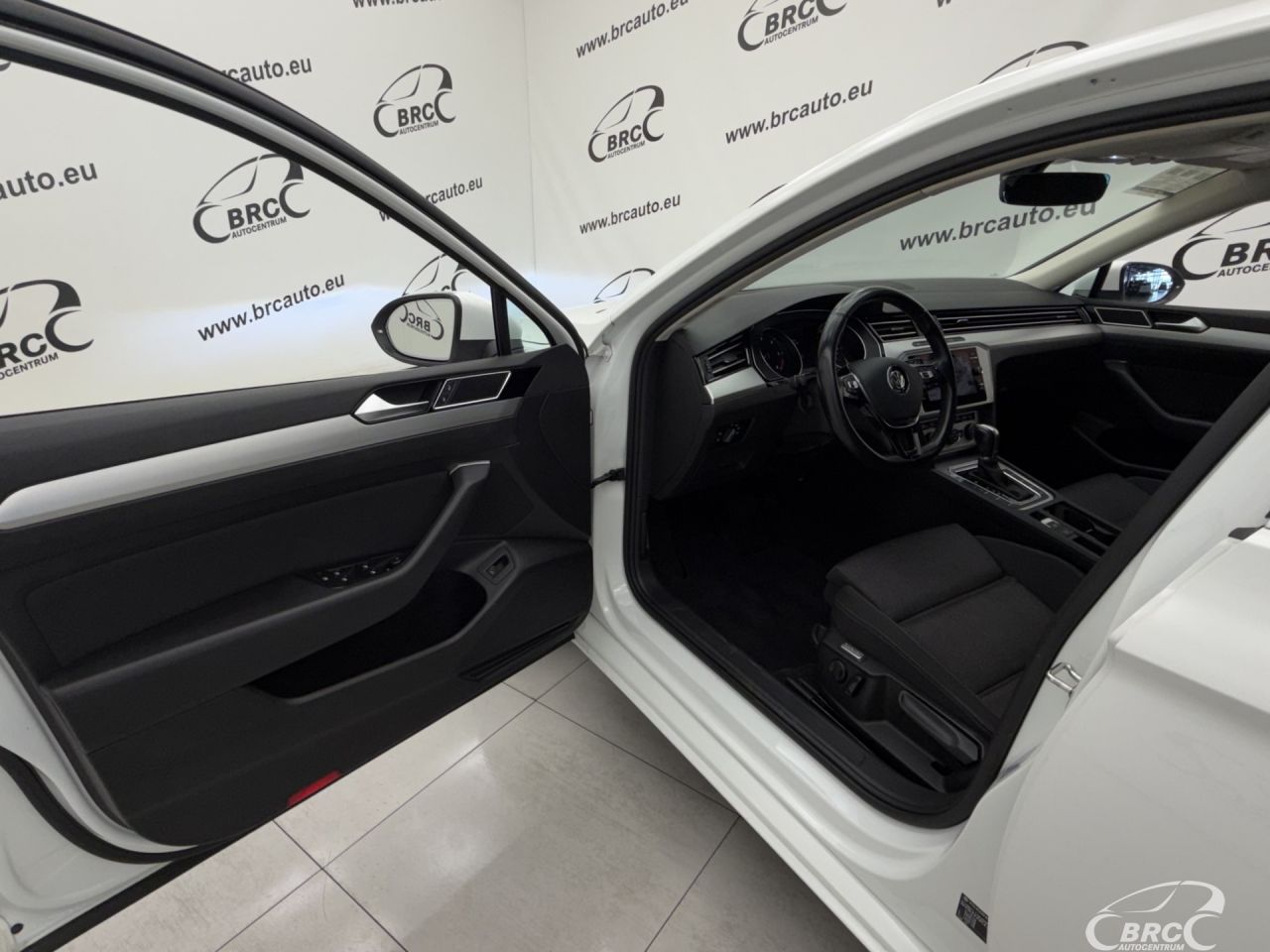 Volkswagen Passat | 18