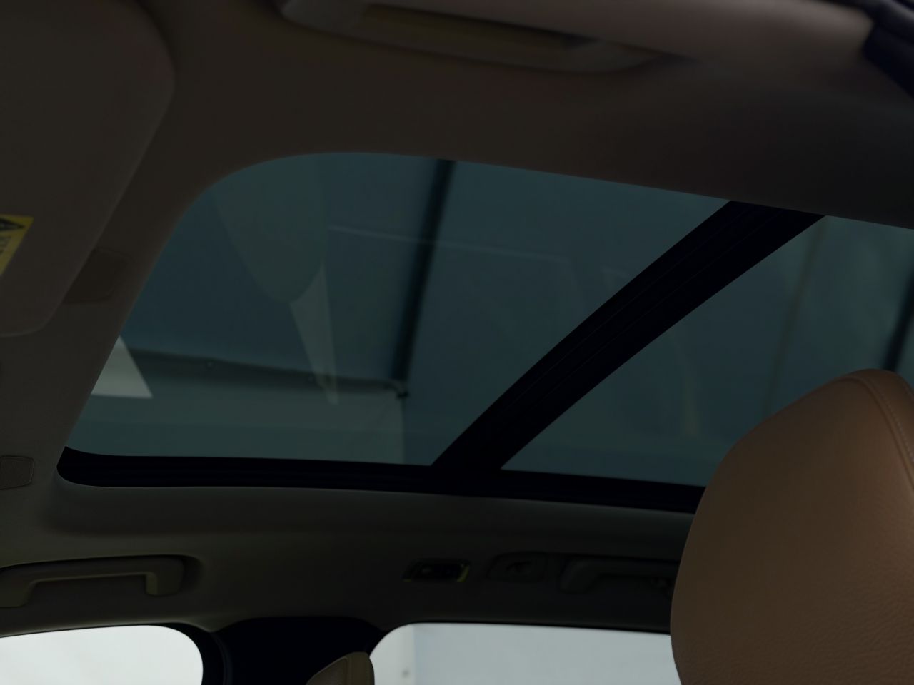 Volvo XC90 | 25