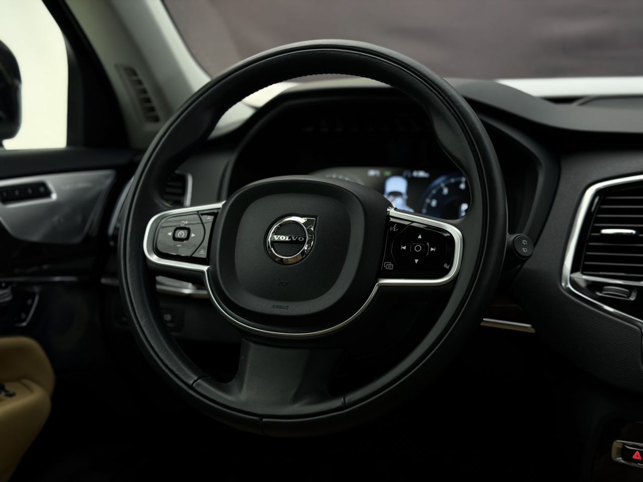 Volvo XC90 | 20