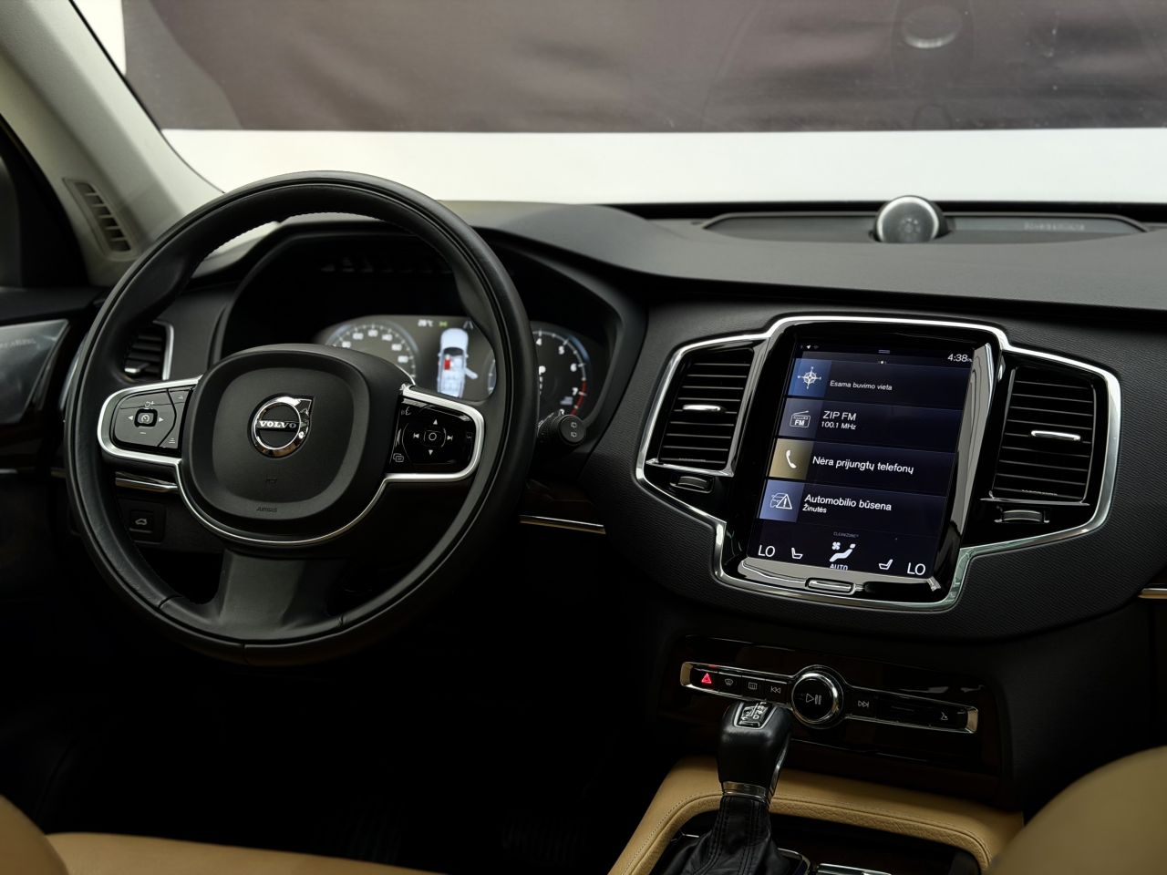 Volvo XC90 | 19