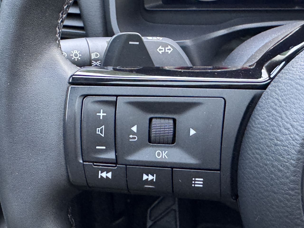 Nissan Qashqai | 12