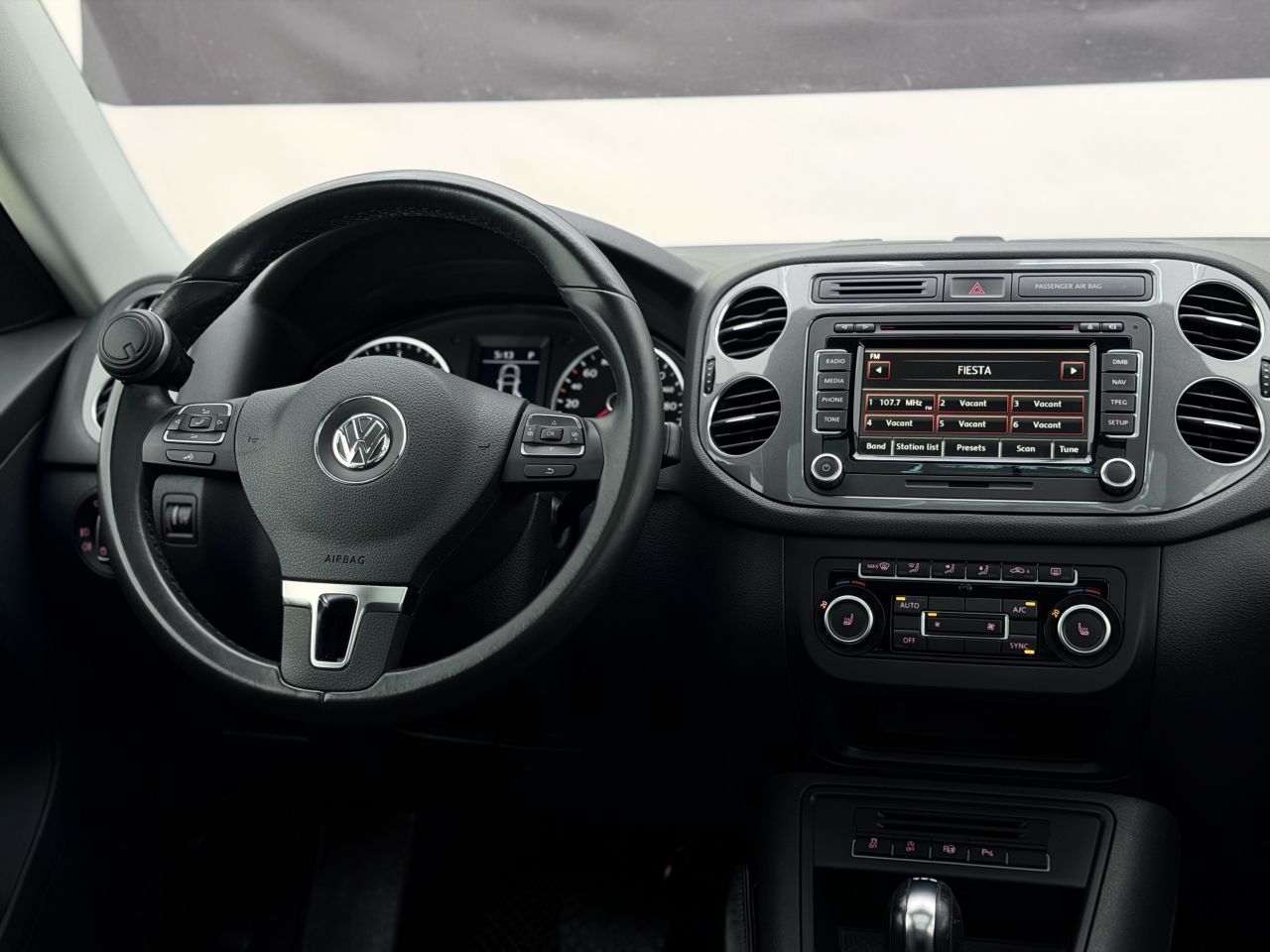 Volkswagen Tiguan | 15