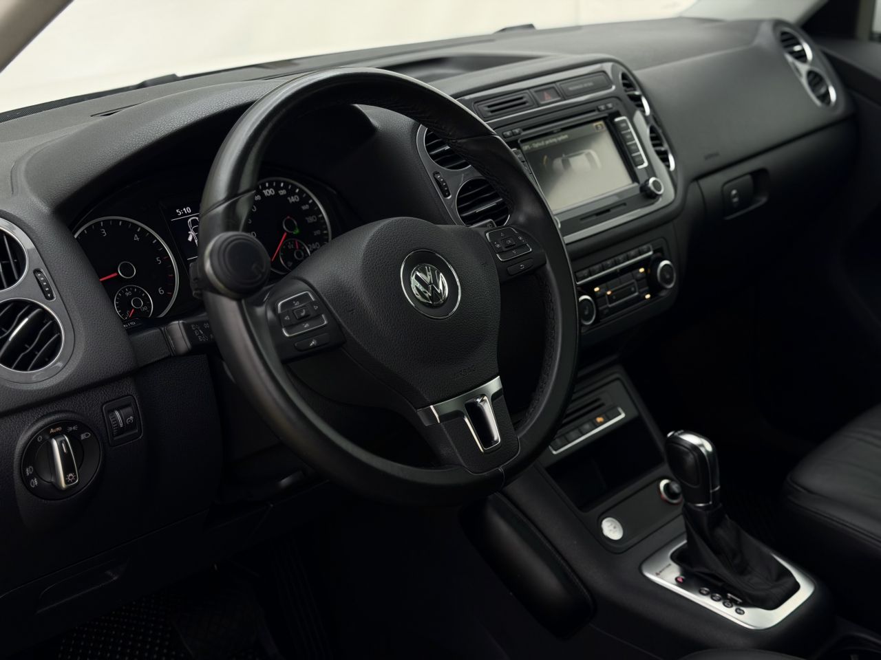 Volkswagen Tiguan | 8