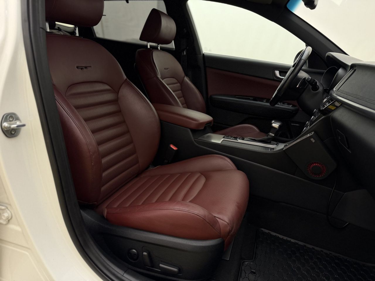 Kia Optima | 14