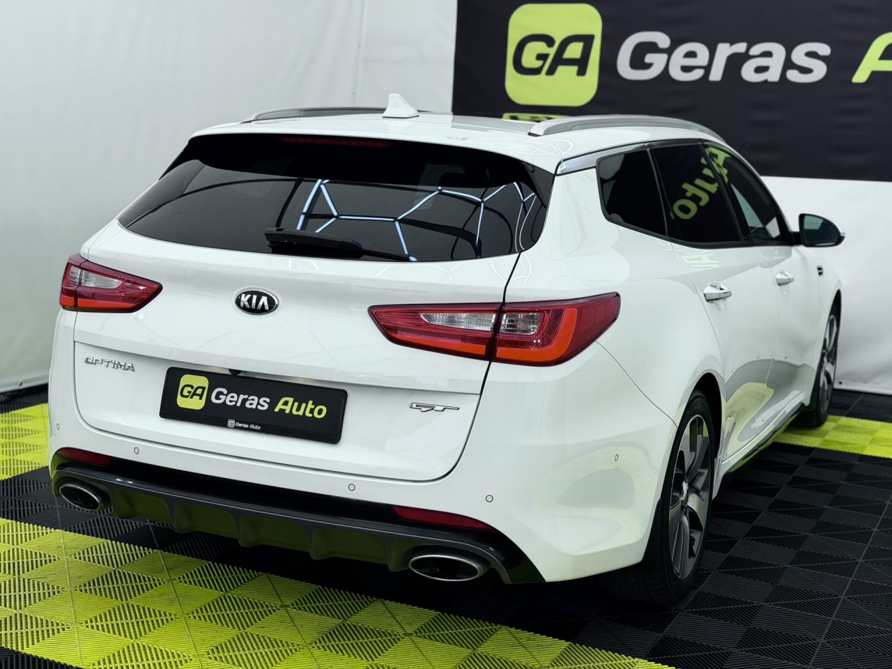 Kia Optima | 5
