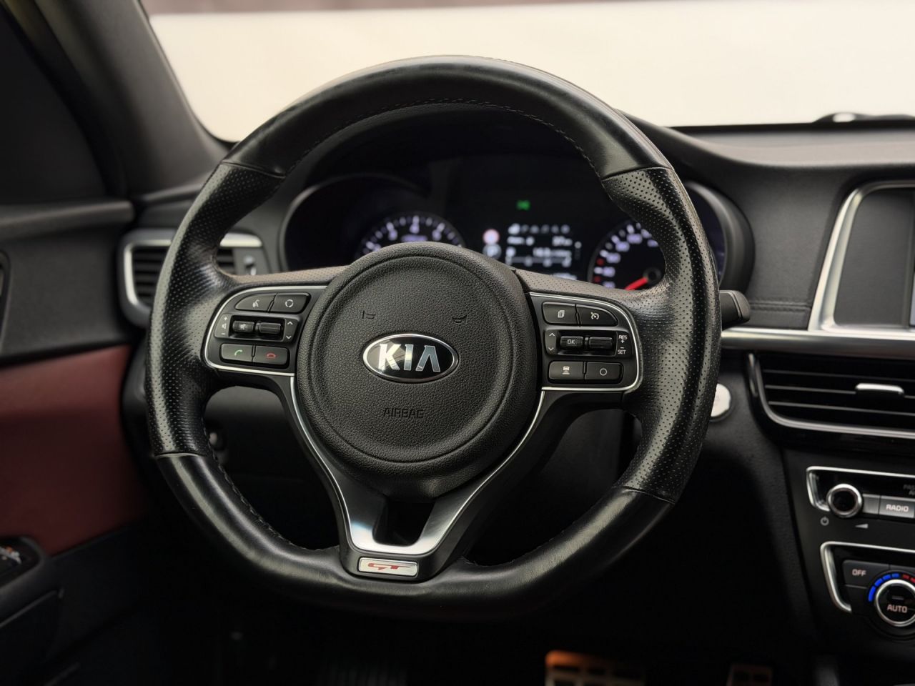 Kia Optima | 17