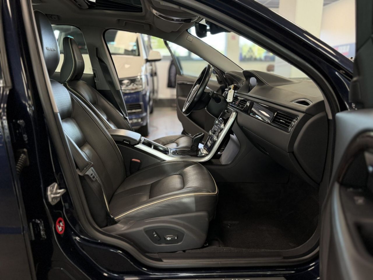 Volvo V70 | 11