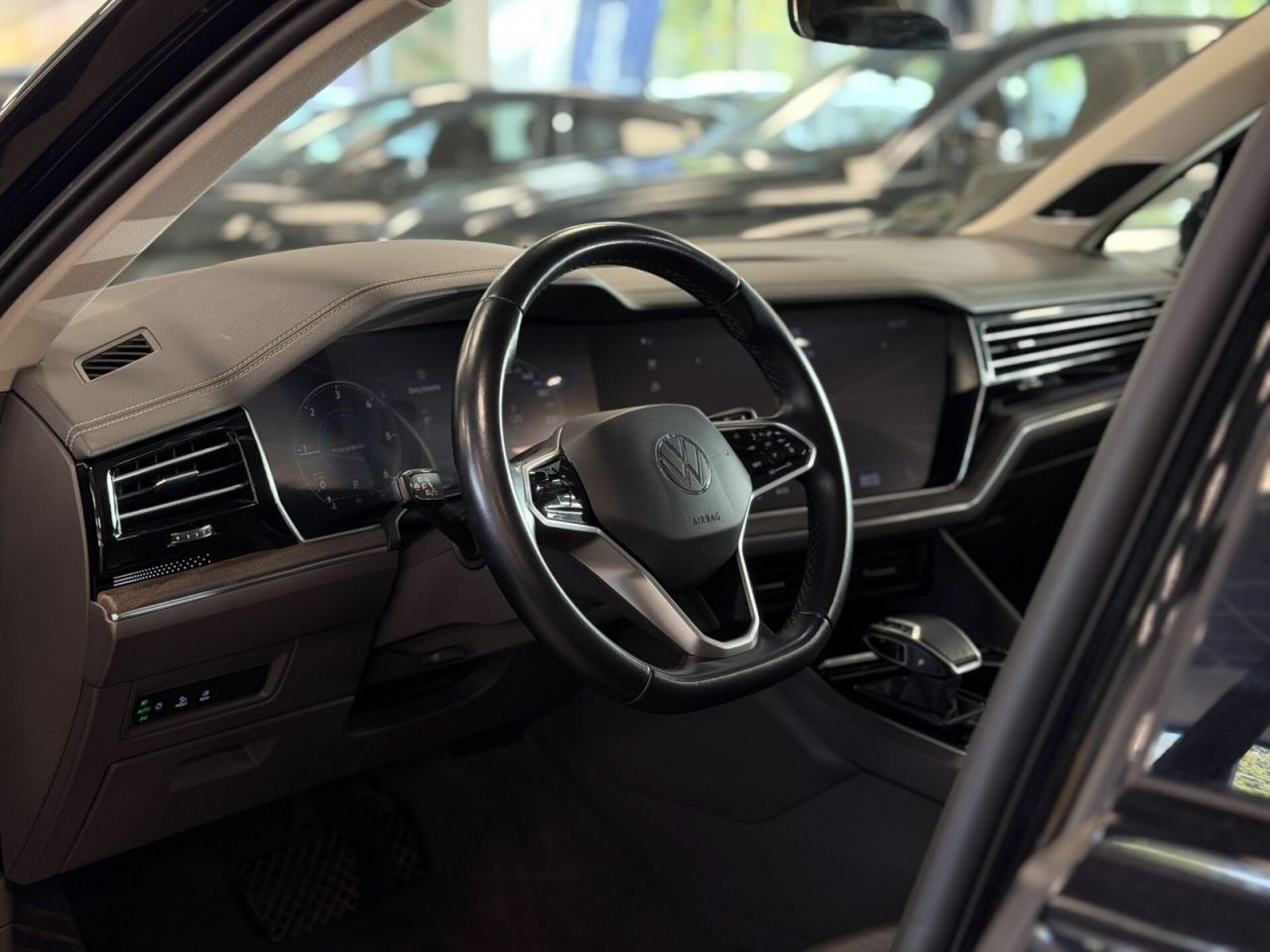 Volkswagen Touareg | 19