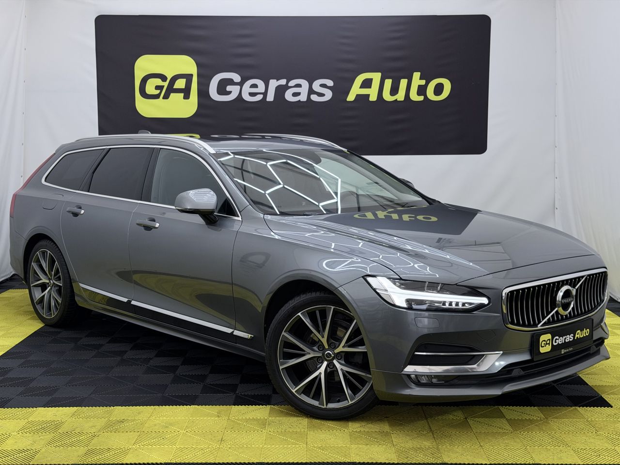 Volvo V90 | 2